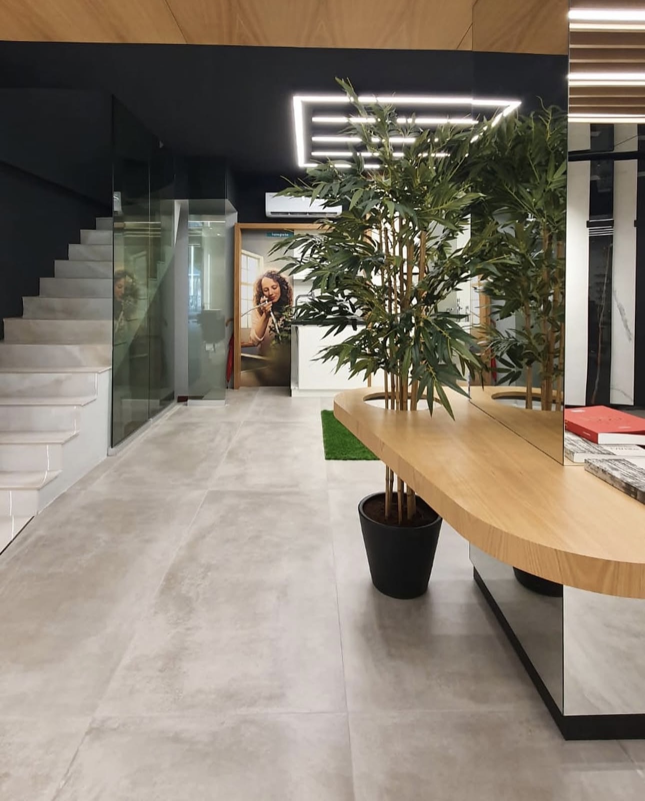 ARQ Showroom